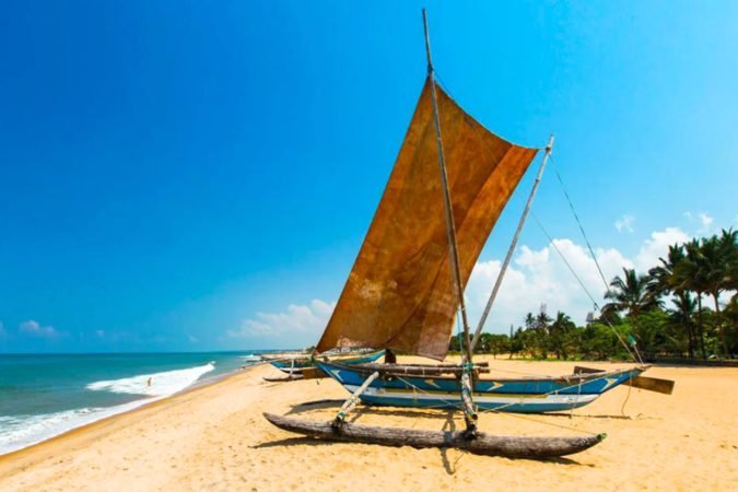 ayubotravels.com