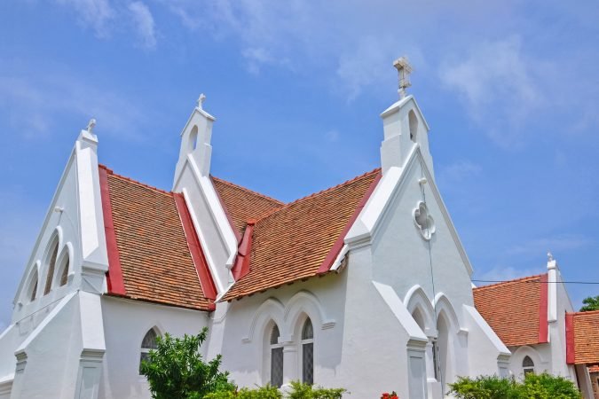 ayubotravels.com