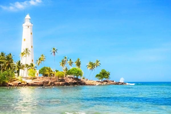ayubotravels.com